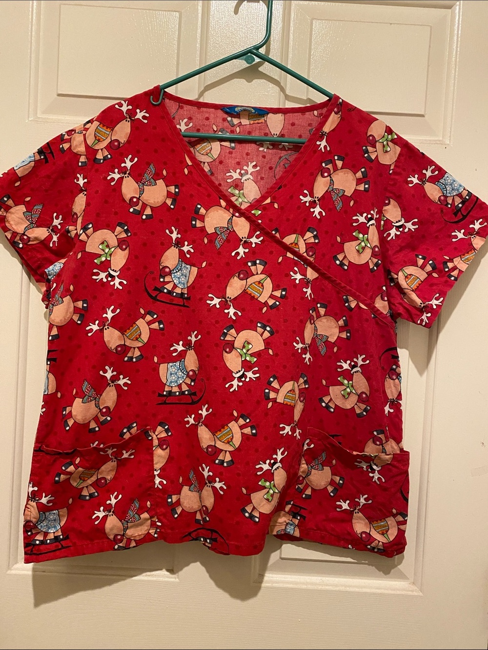 NURSES  scrub uniform